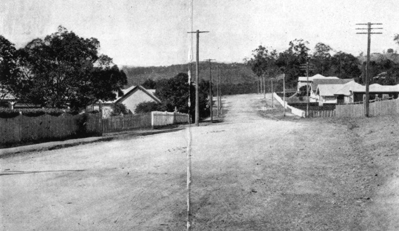 Cracknell Road, Tarragindi. c. 1925. Brisbane City Council. BCC-B54-35201.