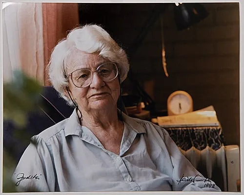 048 Judith Wright