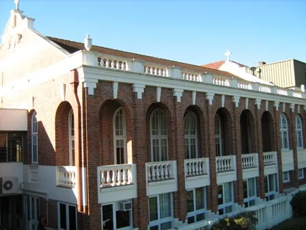 046. lourdes hill college