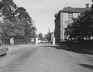 086. state commercial high school